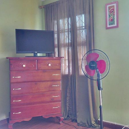 Impeccable Guest Rooms 2 Kingston Zimmer foto